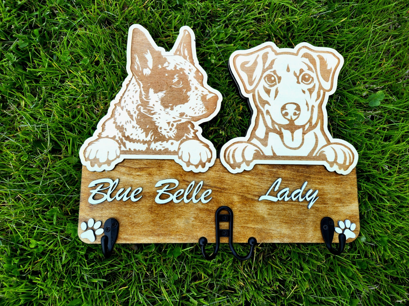 Personalized 2 Dog Peeking Dog Leash Hanger